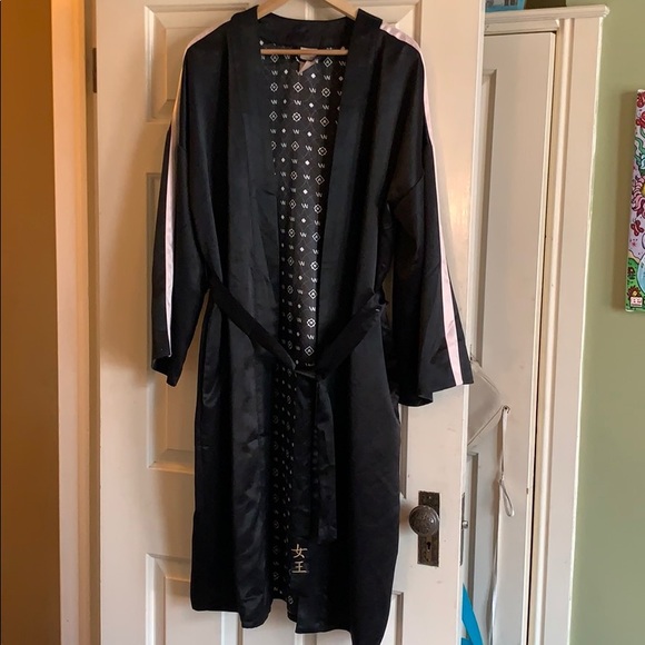 Nicki Minaj x H&M Colab Clout Robe - Picture 3 of 6